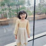 Gi So-you Instagram - 비오는 날도 상큼하게♡♡♡ 오늘도 기남매 수고했어 😍😚 ㆍ ㆍ @bebezoo_korea ㆍ ㆍ ㆍ ㆍ #기남매 #기은유#기소유#비오는날☔️ #mbc순회중 #수고했어