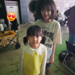 Gi So-you Instagram - 🩷소이이나 와 소유이나 🩷 촬영장에서 너무 사진 안찍는 엄마😂😂😂 반성할께~ 소중한 두 이나의 사진 📷 고마워 😊 히어로는아닙니다만 진짜 최고였어 👍 소이야~ 복이나로 너무너무 수고많았고 쉽지않은 도전이였는데 정말 멋찌게 잘해주었어 최고최고 👍 서로 이미지는 너무 다르지만ㅋ 작은이나로 함께해서 넘 좋았어^^ 벌써 3작품을 함께했구나~ 앞으로도 또 만나자♡ ㆍ ㆍ ㆍ #박소이#기소유#히어로는아닙니다만 #두명의이나#소이이나#소유이나#큰이나#작은이나#함께해서너무좋았어#감독님감사합니다#소이의연기#최고였어#조만간보자❤️