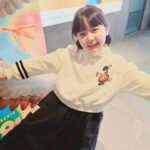 Gi So-you Instagram - #협찬 무누는 언제나 옳다~^^ 무누만의 스타일♡♡♡ 👍👍👍 ㆍ ㆍ ㆍ ㆍ 소유 옷 @muunuu_official ㆍ ㆍ ㆍ #무누#예쁜옷#muunuu #기소유#아역배우