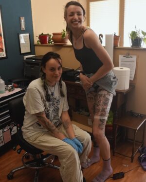 Gibi ASMR Instagram - TATTOOOOO DAYYYY! I can’t say how excited I was to be tattooed by @yumi.tiger !!! SO much talent, and we honestly had the best time 🥹 this is an upside down mad hatter girl to represent my longest friend, Meg - who came with me to get it :’) swipe right for me as the queen of hearts and her as the mad hatter in 7th grade LOLLLL - a really special experience, and I’m so happy with the final result! Thank you SO much again Yumi!
