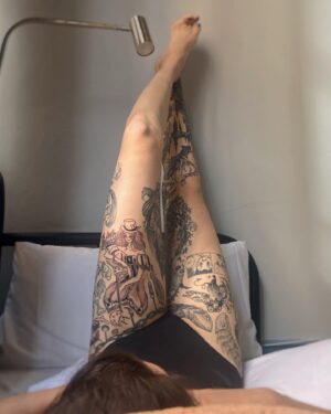 Gibi ASMR Instagram - TATTOOOOO DAYYYY! I can’t say how excited I was to be tattooed by @yumi.tiger !!! SO much talent, and we honestly had the best time 🥹 this is an upside down mad hatter girl to represent my longest friend, Meg - who came with me to get it :’) swipe right for me as the queen of hearts and her as the mad hatter in 7th grade LOLLLL - a really special experience, and I’m so happy with the final result! Thank you SO much again Yumi!