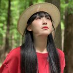 Gigi Yim Instagram - 誕生於春天的我一直忘記說一句，春天你好。🌱 希望大家可以把握住這個春天做自己想做的事。 🌷🌷🌷