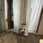 Gigi Yim Instagram - 點解可以咁快就5月4號？😭 最近看見那一期影的相片，一些用手機拍的，不知為何今天的語言系統有點錯亂🤯 麻煩大家如果有空的話可以幫我在下面留言組織一下嗎🥲