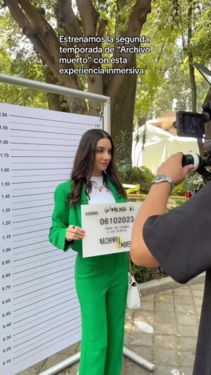 Gimena Gómez Instagram - Ya estamos al aire por @canalunicable ! Y pronto también por @vix 
.
📺 producción @luisluisillom 
Dirección @ruddelpino 
#archivomuerto #premiere #televisa #univision #tvseries #vix