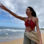 Gimena Gómez Instagram - •| Parte 2 del live action de Moana que nadie pidió porque hicimos cine con ese plano secuencia 😜 mi parte favorita: los últimos 3 segundos |• . . . #moana #hawaii #liveaction #fun #liveactionmoana #singer #cantante #cuanlejosvoy #howfarillgo