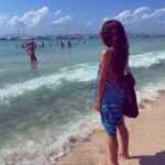 Gina Dirawi Instagram - Pallar internet verkligen ännu en svensk på Ibiza?
