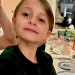 Gina Gershon Instagram - My pal Lolo turned 8. #8isgreat ❤️❤️❤️#happybirthday 💃💃💃Go Lolo Go lolo