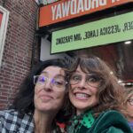 Gina Gershon Instagram - Congrats to my #BFF forever forever , @tinalandau who did such a beautiful job directing Mother Play on broadway. Wonderful performances by the whole cast. Bravo Jessica Lange. Celia Keenan-Bolger, Jim Parsons. 👏👏👏👏🌹🌹🌹@tinalandau @paulavogel #secondstage #hayestheatre #motherplay