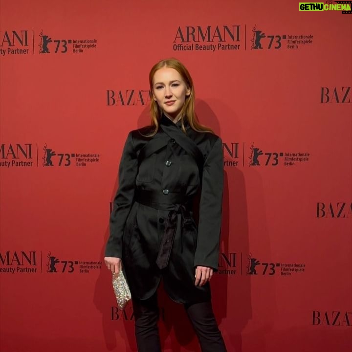 Gina Stiebitz Instagram - @armanibeauty x @harpersbazaargermany Berlinale Dinner 🧨