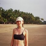 Gina Stiebitz Instagram - Hi I‘ve come out of hibernation