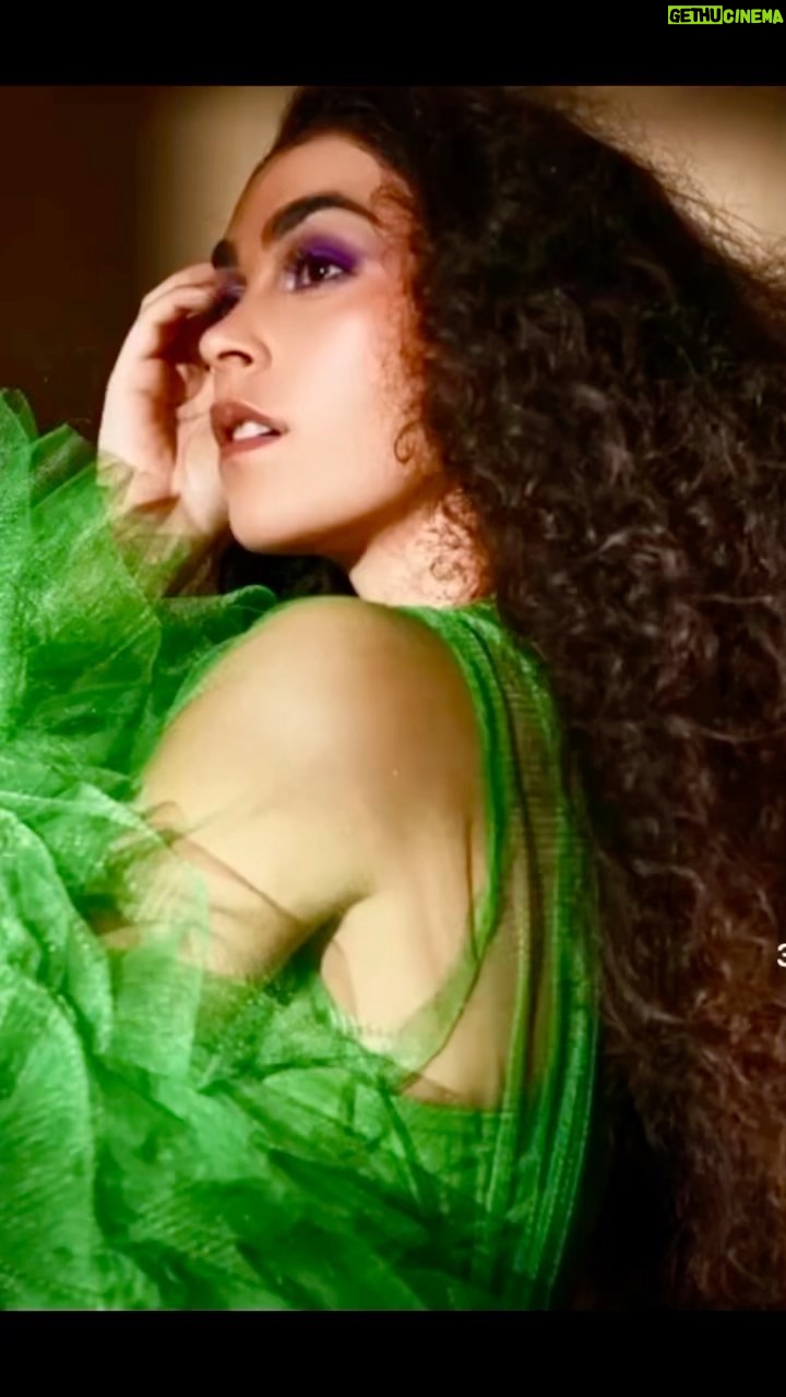 Gina Torres Instagram - Iโm SOOOOOOO Late with this birthday shout out!! ๐ฅบ - And still mad about having to miss the party of the year!!! ๐๐ก (Fire eaters! ๐ฅ๐) But itโs Wednesday and that means Iโm right on time to #wcw crush on this beauty! @natacha.karam fresh off her 30th trip around the sun, is only proving that age can be a womans best friend!!! My dear friend and talented cast mate is a true triple threat. Brains, Beauty and Deeply Kind. So happy to get to be in your life. Love you Tach! ๐ฅฐ๐ฅฐ #wce #TheBestIsYetToCome