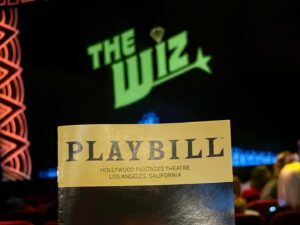 Gina Torres Instagram - Had the extreme pleasure of attending the opening night performance of #TheWiz at The Pantages theater in LA. The talent on the stage is staggering and inspiring from our leads to every single member of the chorus. Expertly directed by @schelewilliams this reimagining of a most beloved musical is a MUST SEE!! I’ll see ya’ll again on BROADWAY! #Ashé #alltheflowers🌹 1)mothers and daughters 2)2Glindas and 1 Legend 3)Gina is always fangirling always in awe always supporting 4) DAYUM GINAAA!!!! 5) when your baby meets a Queen 6) Curtain Call 7) Believe ✨🙌🏽🌹