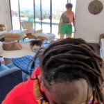 Gina Yashere Instagram - GIMME THE ARTIST!! GIMME THE YEAR!! And the bestie @lylarow is here from London for the last 2 episodes of @bobheartsabishola !! BEFORE YOUR ASK Hoodie @1rhythmsofthevillage Glasses @societyofthespectacle #choonsontuesdays #choonsontuesday #noshazam #under30sdontevenbother #thisaintyourgame