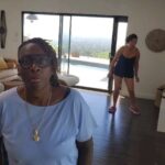 Gina Yashere Instagram - OO is it?? GIMME THE ARTIST!! GIMME THE YEAR!! Another one for the Brits! #Choonsontuesdays #choonsontuesday #noshazam #under30sdontevenbother #thisaintyourgame