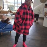 Gina Yashere Instagram - It's been a while! Life has been Lifin' & this world is a dumpster fire, but whatevs.... These dogs don't give a damn about Choons. Kemi goes outside to get away from my nonsense, & Kayo just watches like 'These fools' 🤣 OOO IS IT? GIMME THE ARTIST!! GIMME THE YEAR!! #choonsontuesdays #choonsontuesday #noshazam #under30sdontevenbother #thisaintyourgame