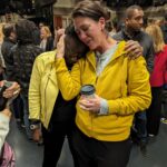 Gina Yashere Instagram - This week I said an emotional goodbye to my life changing show @bobheartsabishola. 5 years ago, a meeting with Chuck Lorre changed the course of my life & career, & myself and a talented group of people wrote 95 episodes of groundbreaking TV, brought to life by a most amazing team of people, from the cast, to directors ,costume, lighting, grips, set dressers, and props. We became a family, & I will miss them all. Creating & playing Kemi was the greatest of honours. I loved every second of it & I'll miss her SO MUCH. I will take what I've learnt & hopefully create more stories while also helping my friends do the same. This isn't the end. Just a new beginning. I thank you all for your support, and I'm forever grateful. ONWARDS & UPWARDS