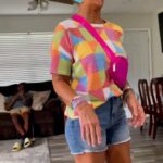 Gina Yashere Instagram - You may revoke my black card, but I'm with the white woman on this one! 🤣 My mum had me in the kitchen every Friday night after school for YEARS, pluckin feathers and sticking my fingers up chicken assholes. Who needs to do that shit? JUST GIMME THE DRUMSTICKS! 🤣 And can I say, I'm feeling Southern Kareneisha's outfit? 🤣 @juicecupbox SEE YOU SATURDAY LA! If you haven't got your tickets yet, GET YOUR SHIT TOGETHER! There aren't many left so don't be bitchin' on here when you miss out! @regenttheaterla gonna be LIVE! I've got @jtcomedyofficial, @whateverkalea & @jackieloeb opening for me, with @kgsuperstar bringing the music vibes. DON'T ASK ME SHIT!! ginayashere.com for deets