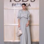 Giulia Bevilacqua Instagram – @tods @walterchiapponi 🤍

Un’emozione grande assistere a quest’ ultima bellissima sfilata di Walter, in una location così straordinaria, un omaggio a tutti gli artigiani e alla loro arte.

@othersrl @vaneboz @la_sara_kane 
@yourmood_official 
H&m @simonebelliagency @giulialuciani_mua @jonathancrema