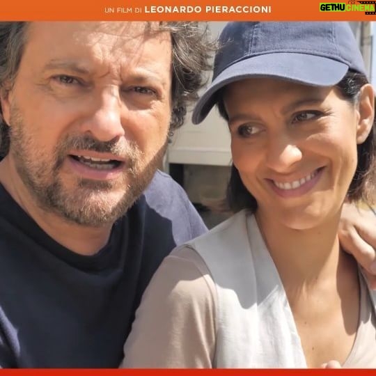 Giulia Bevilacqua Instagram - E se vi dicessimo che #PareParecchioParigi Γ¨ tratto da una storia vera? E che ci sono anche Nino Frassica e Chiara Francini, che sono molto bravi? π Stiamo arrivando, dal 18 gennaio AL CINEMA! . . . @leonardo_pieraccioni @chiarafrancini @giuliabevi @ninofrassicaoff @giorgia_trasselli @massimoceccherinireal @giorgioborghetti23 @giannidaddario @rai_cinema #LevanteFilm #comingsoon #01distribution #soloalcinema
