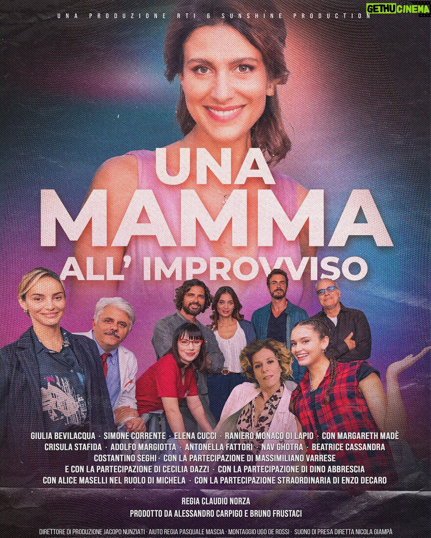Giulia Bevilacqua Instagram - Tra una settimana. Martedì 27 Giugno, in prima serata su Canale 5: Una mamma all'improvviso. Una storia bellissima, un cast speciale, un regista attento e garbato, una troupe e una produzione piena di entusiasmo e di amore per questo lavoro. Vi prego, non perdetevelo! Non ve ne pentirete. Poi, il 4 Luglio, la seconda e ultima puntata. (Ve lo ricorderò) Grazie @claudio232323 @sunshineproduction.social @fiction_mediaset @simonecorrente75 @alice_maselli_ @elenacucci @dazzicecilia @margarethmade #enzodecaro @ranieromonacodilapio @dino.abbrescia @crisulastafida @antonellafattoriofficial @massimilianovarrese e tanti altri...