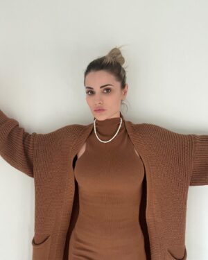 Giulia Elettra Gorietti Instagram - Solo insieme possiamo fermare la violenza sulle donne. Per questo sostengo @weworld.onlus che da anni lavora in Italia con tante donne in situazioni di difficoltà, per realizzare insieme una catena di solidarietà, uno spazio sicuro per dire che noi ci siamo e che trovare aiuto è possibile. 
Fallo anche tu! 
Sostieni gli Spazi Donna WeWorld donando al 45590, scattati una foto a braccia aperte e postala sul tuo profilo taggando WeWorld e due persone che contribuiranno a formare una #BarrieraControLaViolenza.
Invito a partecipare @annafavella @miriamcandurro  @nicolemoscariello @stella_pecollo @carlottatesconi  @vanessa__gr__ @_alessandraperna_