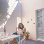 Giusy Buscemi Instagram - In modalità vacanza …ma studiando già per i nuovi episodi di #updc 💚 @luxvide @fremantleit @rai1official @unpassodalcielo_official