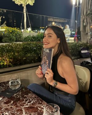 Gizem Denizci Instagram - Mayis sayimiz çıktııı aldınız mı? 😍😍 Konumuz “Sevgi” 🥹🥹 Umarim begenirsiniz 🧚🏻 @46likdergi