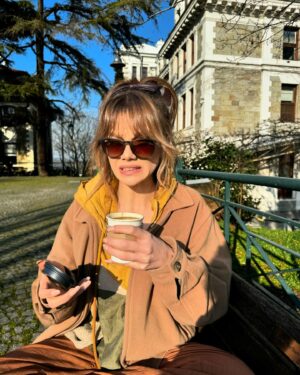 Gizem Ünsal Instagram - Güneş, kahve ve yeşil 🍀