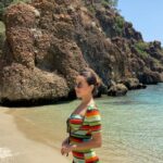 Gizem Emre Instagram - Beach days 🩵