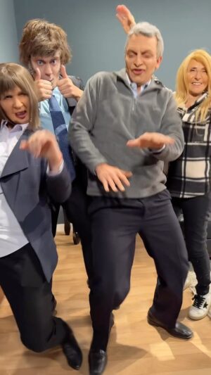 Gladys Florimonte Instagram - Milei, Pato, Karina y Mauri en modo Emilia! 🤣

🚨Hoy 22:00hs ante último capítulo de #LaCasaDelTerror @ppt_oficial @eltrecetv no te lo pierdas!