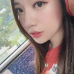 Gladys Tsai Instagram – 時隔多年！終於又來飢餓遊戲啦😆
(真的沒誇張上次來是四年前了）
一整天追趕跑跳蹦一回家直接睡翻～
是說我跟阿諾穿喜服站一起
怎麼看起來有點恐怖
這週日晚上八點看中視 
猜猜我的戰力強不強嘿嘿
@hunger.games.ctvshow 
#love #life #work #tv #show #outdoors #fun 
#生活 #工作 #日常 #飢餓遊戲 #外景