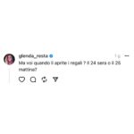 Glenda Resta Instagram - Giusto per ricordarvi che esisto e continuo a dire le scempiaggini di sempre, auguri 👹🤗🎄🎁