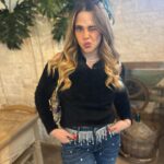 Glenda Resta Instagram - Dovevo condividere questo outfit sobrio…scusatemelo 🙃 scorri fino alla fine ✌️