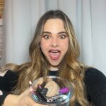 Glenda Resta Instagram – Che dite è promosso questo look con i prodotti più piccoli che ho? Qual è il prodotto più piccolo che possiedi ?