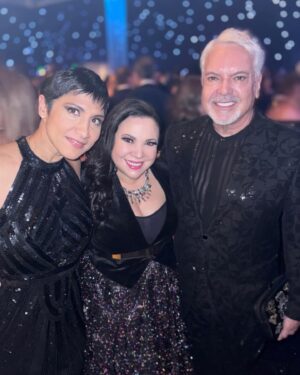 Gloria Calderón Kellett Instagram - Incredible night at the Emmy's and Governors Ball – my favorite Emmy's yet! Reconnecting with old friends and forging new connections has left me truly inspired to create even more! 🌟 #EmmysNight 
Skirt & Shoes: @shopburu 
Velvet bolero & necklace: vintage
Earrings: @melindamaria_jewelry 
Glam & styling: me with the consultation of @indiadebeaufort & @lillianavazquez ❤️