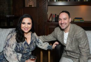 Gloria Calderón Kellett Instagram - The Calvary came out to support. Thank you @equisculture for throwing the most beautiful celebration for “One of The Good Ones!”

@equisculture
@pasadenaplayhouse
@gloriakellet

Photo credit Getty // Gonzalo Marroquín @g.n.z.0