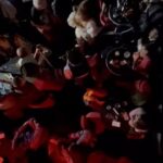 Gloria Carrá Instagram - Un poco de lo que fue anoche en @cafeberlinbuenosaires El lugar es hermoso y se armó la fiesta Coronada. Lindo compartir nuestra música cerquita de ustedes que nos dan tanto amor. El video lo hizo el amigo @pablo.munne un grande🤩 Seguimos bailando!! 🎉☀️💃 Familia coronada⚜️☀️ @gloria_carra @colobelmonte @lisandroetala @piterjozamitorres @aqui_terania @janoseitun @poltesa @agus.pietribiasi @horaciochichosalerno @emanuelbrusa @ceciliacapuzzello @diegolb78 @luchocyg
