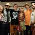 Gloria Carrá Instagram - Coronados se fue a Uruguay 🇺🇾 Nuestro hermoso paso por el Ciclo Marea en @sala_zitarrosa Montevideo Un encuentro mágico acompañados por @lanaprada, artista a quien admiramos muchísimo y tuvimos el honor de compartir escenario 🎶 Que el 2024 venga lleno de canciones y estos encuentros que nos llenan el alma ❤️ 🇺🇾💕GRACIAS URUGUAY, nos volveremos a encontrar! Los Coronados de gloria Fotos por @lusrocks @canessacecilia Vestuario por @fercaride.st