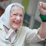 Gloria Carrá Instagram – Norita, enorme y chiquita. 
Ejemplo de lucha con sonrisa. 
Siempre en nuestros corazones ❤️✨