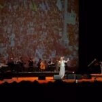 Gloria Carrá Instagram - Esto es sólo un poquito de lo que se vivió hoy en el Homenaje a Abuelas en el Teatro Argentino de La Plata. Estaba muy emocionada, tenia miedo de no poder cantar. Gracias @litovitaleoficial por convocarme para tan hermoso evento. Lleno de músicos y artistas que admiro. Mi corazón estallado de amor ❤️ @teresaparodiok @kevinjohansenoficial @lilianaherrero_ @hildalizarazu @bagliettojuanc @sofiaviolacanta @serpoli @celentanoana @leosbaraglia @abuelasdifusion @teatro_argentino @buenosairescultura Video @lali_varveri @fercaride.st @antonelli.boutique