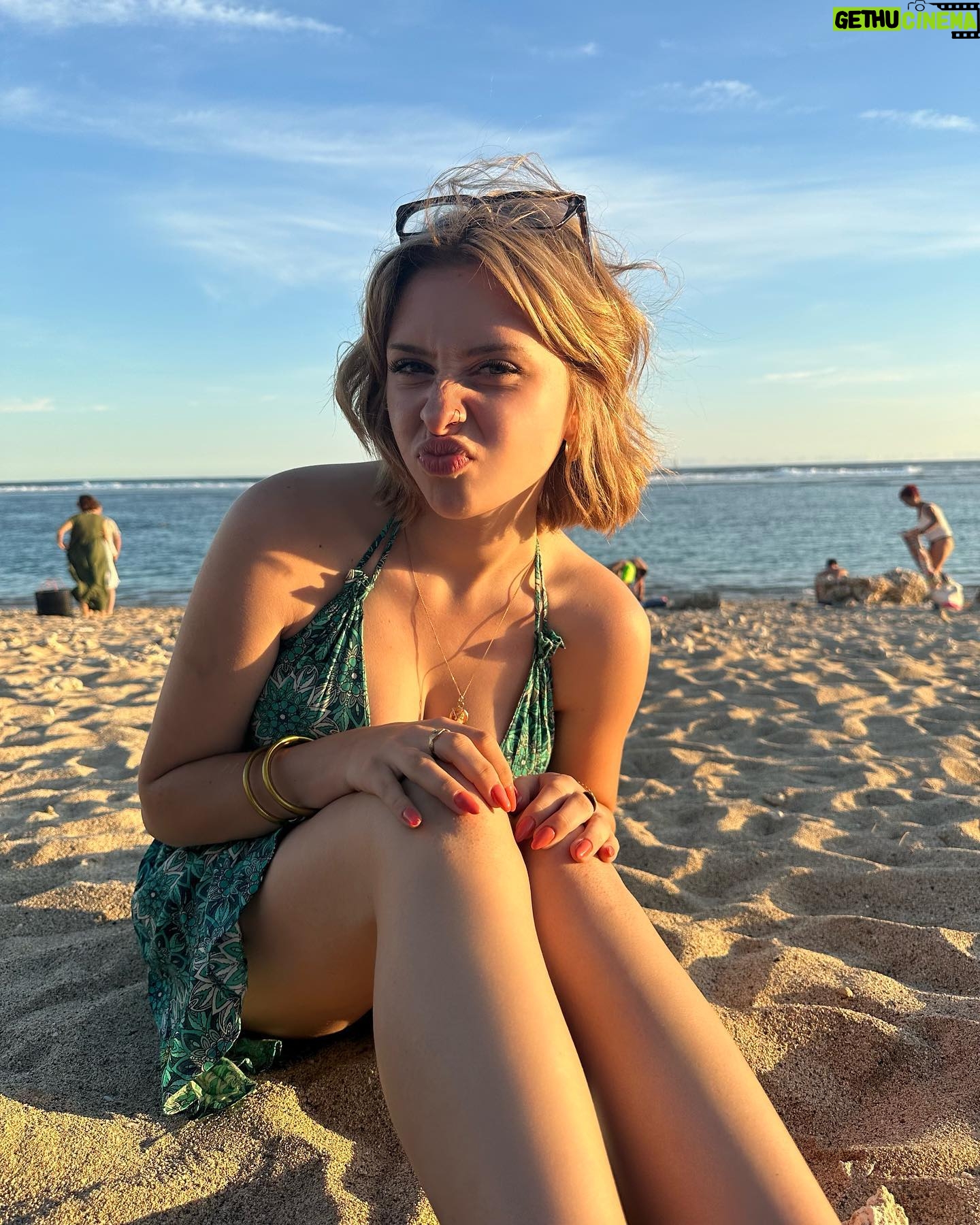 Gloria Palermo De Blasi Instagram - 🦀🐚🏝️