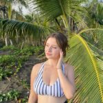 Gloria Palermo De Blasi Instagram - petit souvenir du mois de mai 🌴🤍