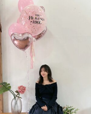 Go Bo-gyeol Instagram - 그동안 #성스러운아이돌 을 시청해주시고 김달을 사랑해주신 분들께 진심으로 감사드립니다. 

성스러운 아이돌을 함께 만들어주신 손길과 마음 하나하나가 너무나 귀하고 감사했습니다. 그리고 김달을 만날 수 있어 행복했습니다. 배우고 성장한 만큼 좋은 모습으로 또 뵐 수 있도록 노력할게요 😉

Thankyou and god bless you💗
#theheavenlyidol #kimdal
