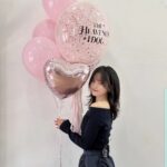 Go Bo-gyeol Instagram – 그동안 #성스러운아이돌 을 시청해주시고 김달을 사랑해주신 분들께 진심으로 감사드립니다. 

성스러운 아이돌을 함께 만들어주신 손길과 마음 하나하나가 너무나 귀하고 감사했습니다. 그리고 김달을 만날 수 있어 행복했습니다. 배우고 성장한 만큼 좋은 모습으로 또 뵐 수 있도록 노력할게요 😉

Thankyou and god bless you💗
#theheavenlyidol #kimdal