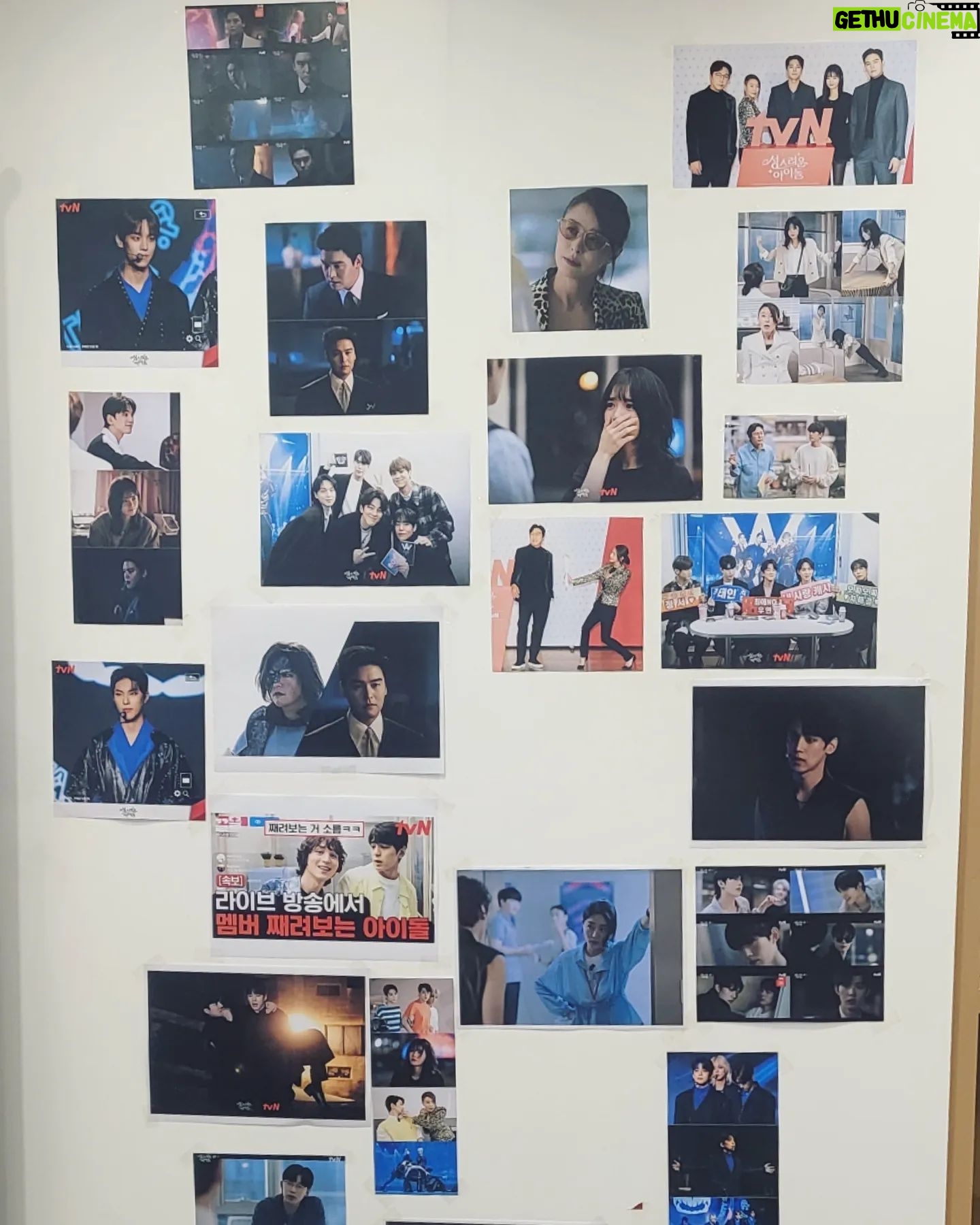 Go Bo-gyeol - 78.6K Likes - 그동안 #성스러운아이돌 을 시청해주시고 김달을 사랑해주신 분들께 진심으로 감사드립니다.
성스러운 아이돌을 함께 만들어주신 손길과 마음 하나하나가 너무나 귀하고 감사했습니다. 그리고 김달을 만날 수 있어 행복했습니다. 배우고 성장한 만큼 좋은 모습으로 또 뵐 수 있도록 노력할게요 😉
Thankyou and god bless you💗
#theheavenlyidol #kimdal