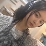 Go Bo-gyeol Instagram - 자연스러움이 있는 그대로 너무 아름다워요. 분명 의도보다도 아름다운 것이 존재하는 것 같아요. 생각대로 안되더라두 그자체가 최고의 아름다움일 수도 있으니 어렵지만 잘 안되더라도 재밌는걸 많이 해나가보아요 일단, go! 👼🏻 감사합니다. @sanyoungkim