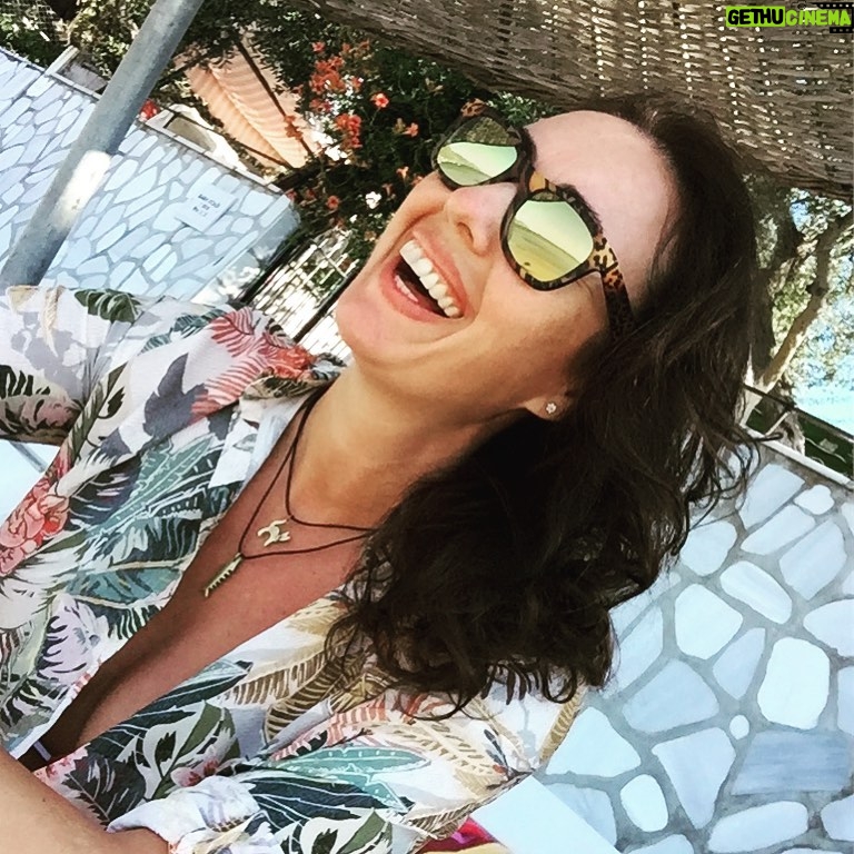 Gökçe Yanardağ - 2.4K Likes - Güzel insanlar güzellikler katar
size ve hayatınıza ... 🐾🐚🧿⚓️🐟
Sağlıkla kalın çok sevildiğiniz günleriniz olsun 🙏🏼💙