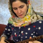 Golab Adine Instagram - اگر مايليد برگ بزنيد: بازيگران سخت كوش و صبور و همدل و زيباى "پرده خانه " تا ٢٦ اسفند همچنان خواهند درخشيد عكس ها از #پيمان _گرزم #كيا_والنتينو