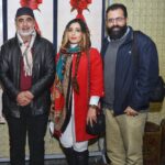Golab Adine Instagram - اگر مايليد برگ بزنيد: ٨- هنرمندان عزيز و گرامى كه به تماشاى "بانوى محبوب من " نشستند #بانوى_محبوب_من# امير_غفارمنش#نورا_هاشمى#محمد_رحمانيان#محمد_ابراهيميان#محمد_مهر