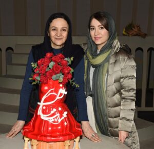 Golab Adine Instagram - در ادامه ى پست  پيشين
اگر مايليد برگ بزنيد